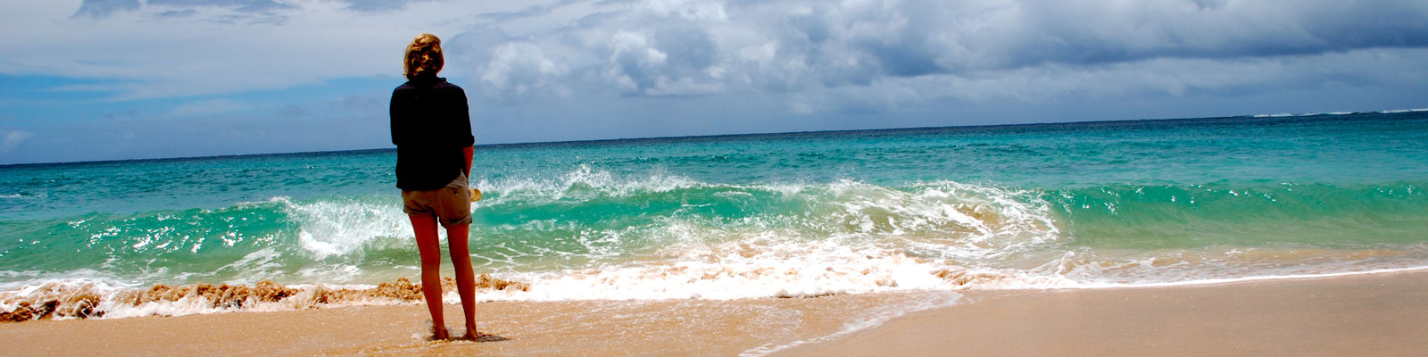 Vegan Traveler Blogs & Videos - Kauai Beach - Vegan Travel