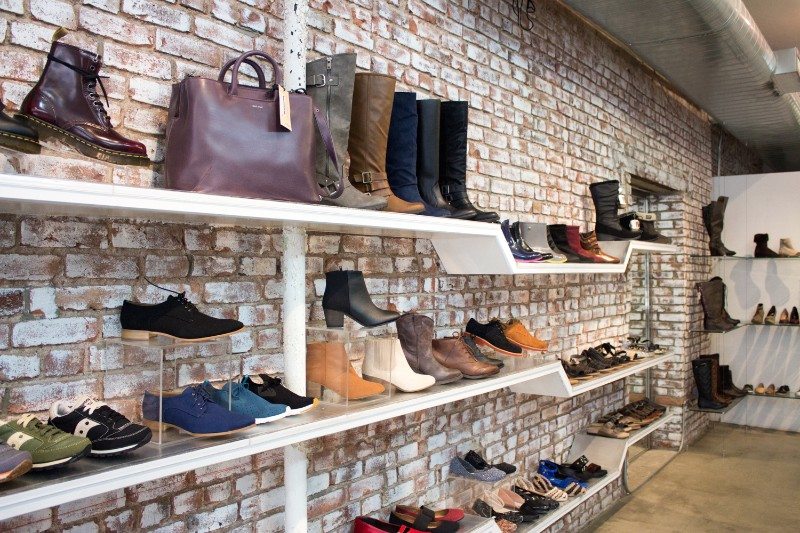 MooShoes Vegan Reviews on Vegan Travel
