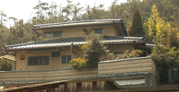 Uno Slope House