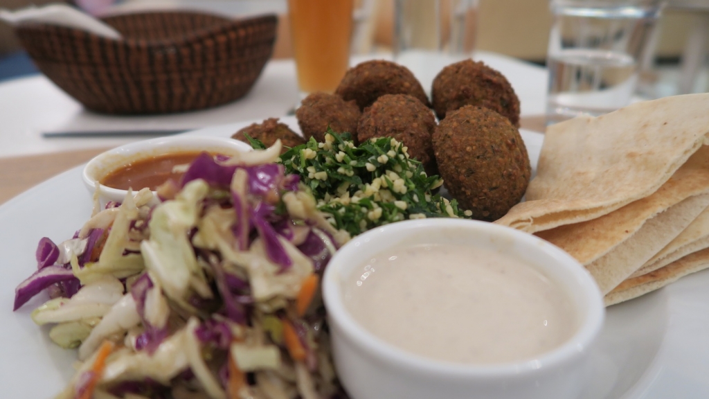 MamaTierra_best falafel