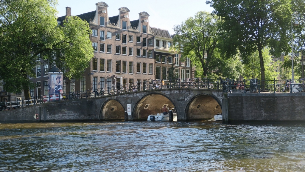 Lovers Canal Cruise