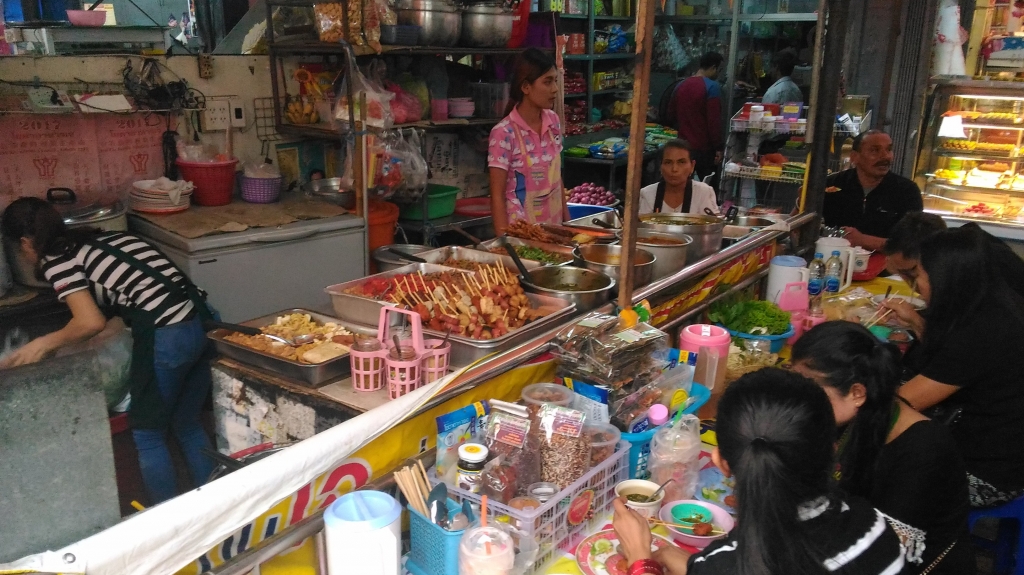 vegan stall at the Hindu Temple in Bangkok