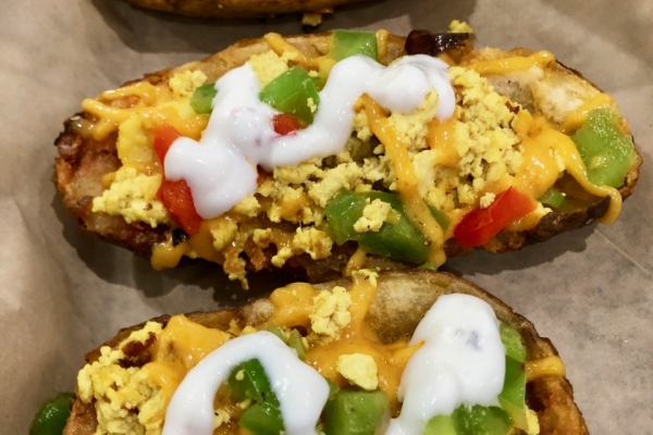 The Modern Vegan – Breakfast Potato Skins