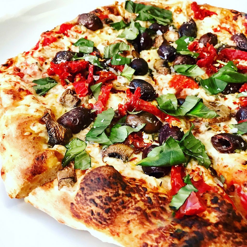 Lucifers Vegan Pizza